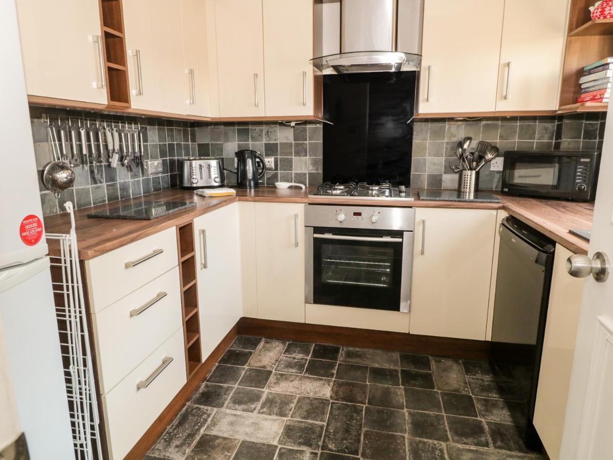 9 Navigation Square Villa Skipton Bagian luar foto